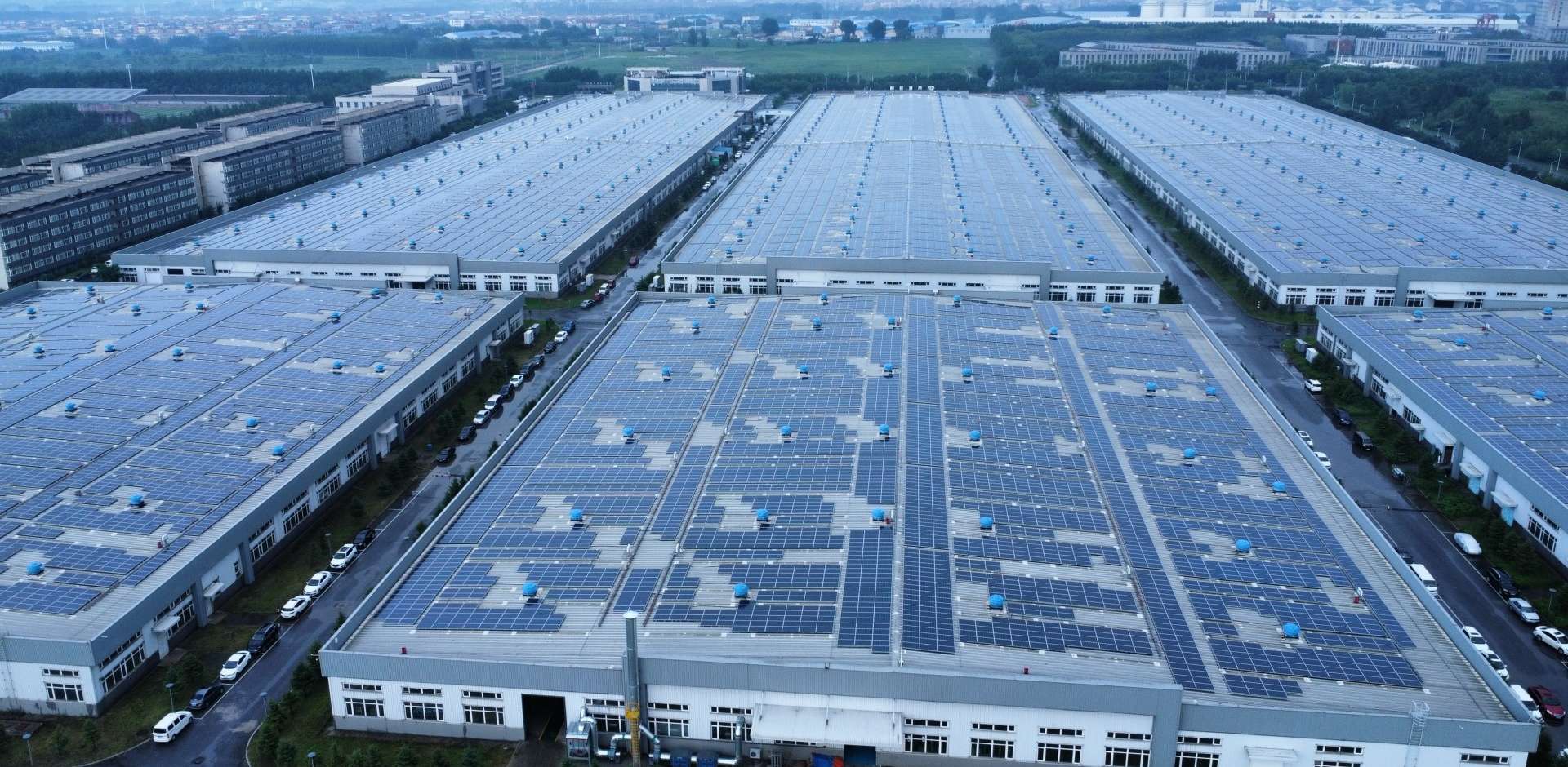 1920-2017年12月 遼寧沈陽(yáng)蘇泊爾工業(yè)園18MW光伏發(fā)電項(xiàng)目 年發(fā)電約2000萬(wàn)度.jpg